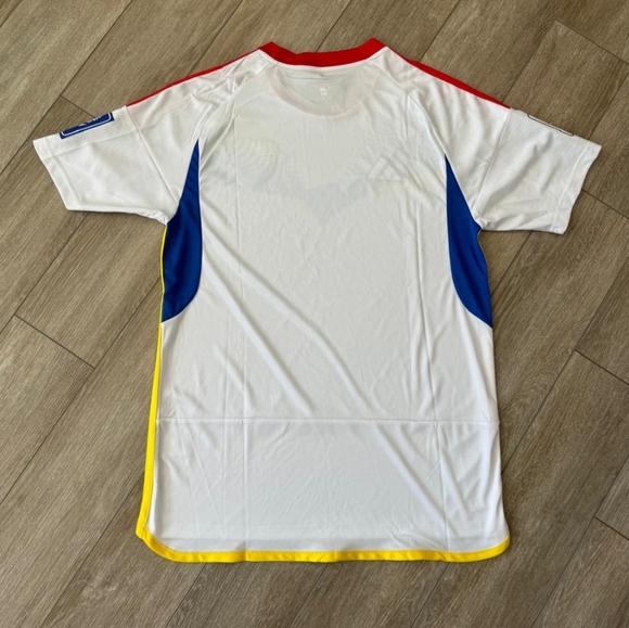 Jersey Soccer Team Venezuela Away  (La Vinotinto) - Picture 5 of 6